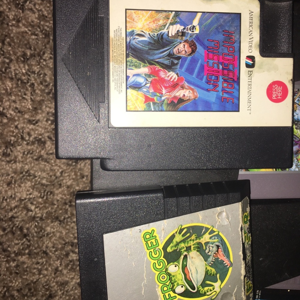 Original Nintendo nes with 20 games